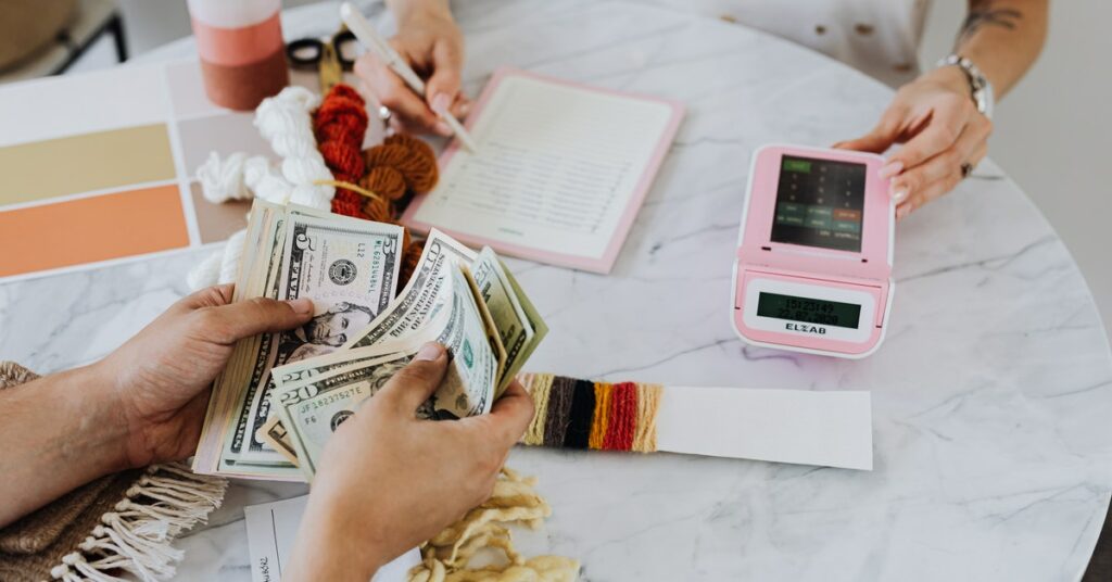 pexels-karolina-grabowska-4968630 profit first accounting